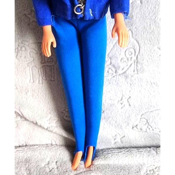 Vintage  sunkissed BARBIE Blond Ponytail comes with Barbie Ski Jacket - Picture 4 of 5